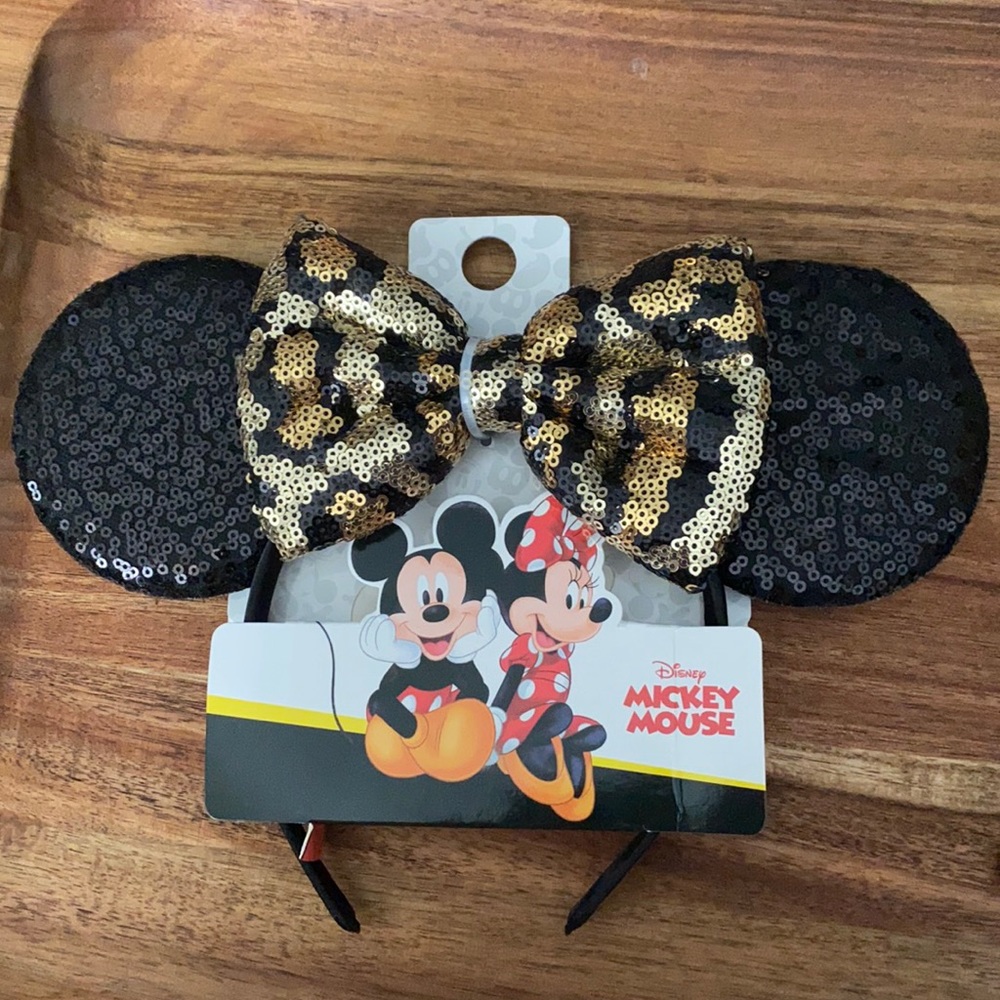 NWT Disney Mickey Mouse Ears Headband